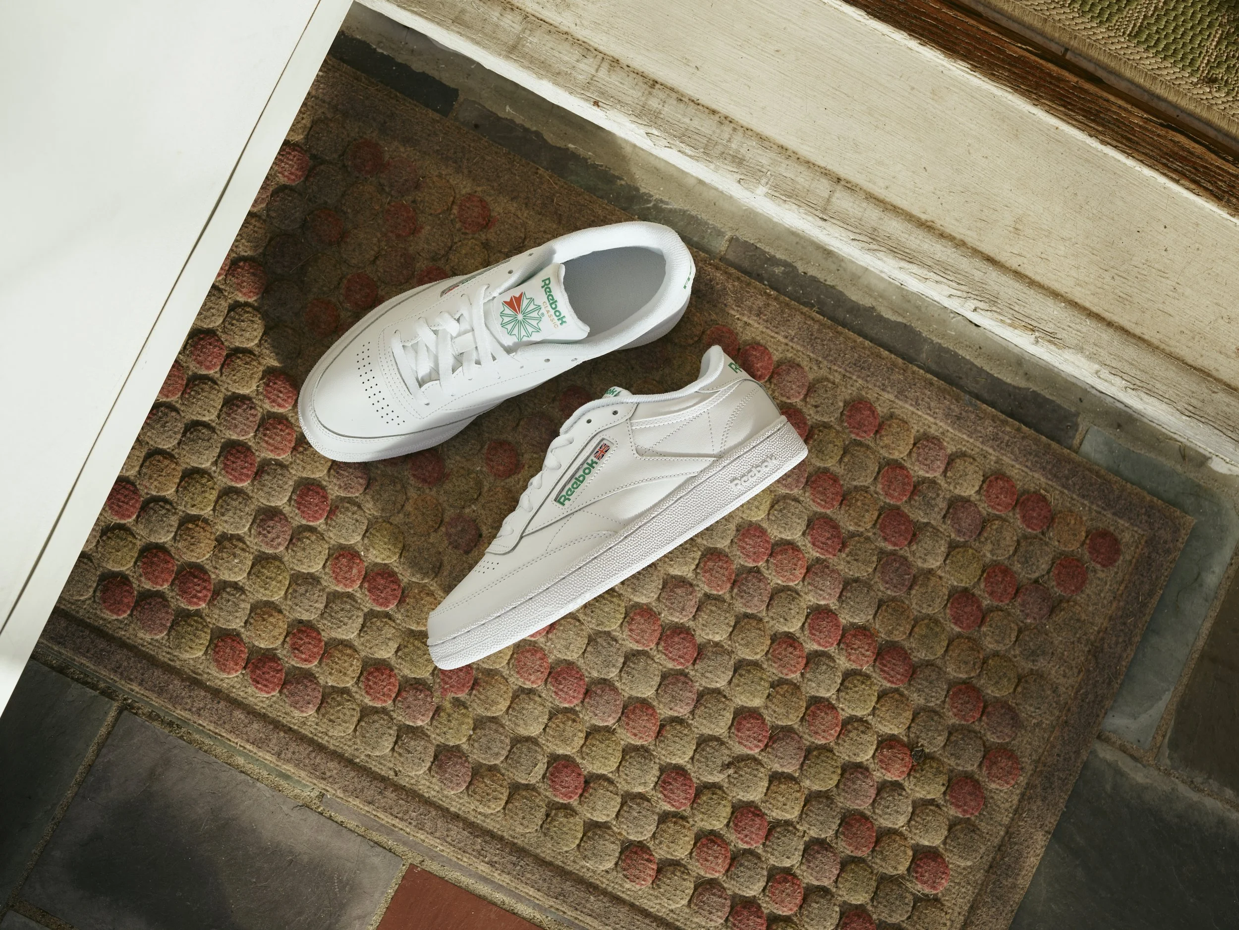 ABG Signs Strategic Partnership With SportChek to Expand Reebok s